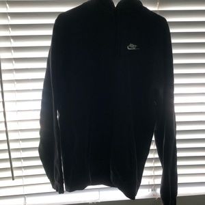 Black Nike fleece hoodie sweatshirt
